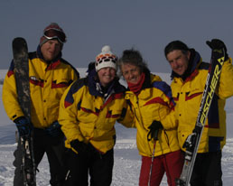 Wir freuen uns &uuml;ber Ihre Voranmeldung f&uuml;r Alpinski, Snowboard, Langlauf, Schneeschuhe oder Skiverleih